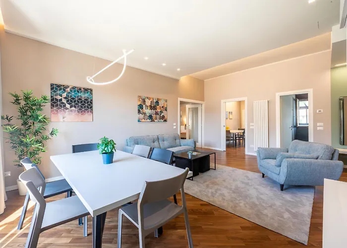 San Michele Modern Apartment - Con Balcone!