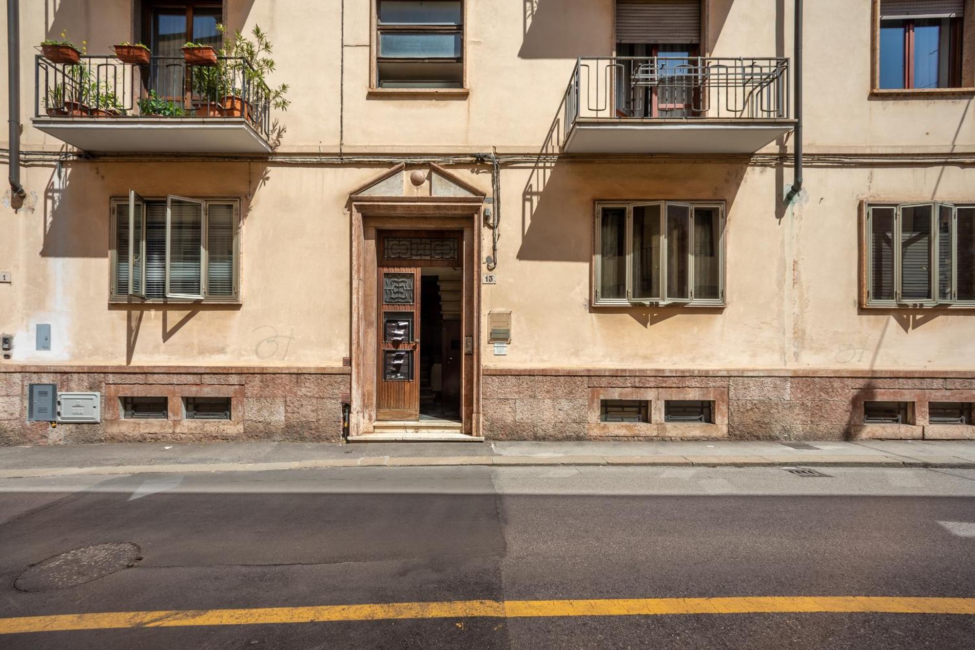 San Michele Modern - Con Balcone! *