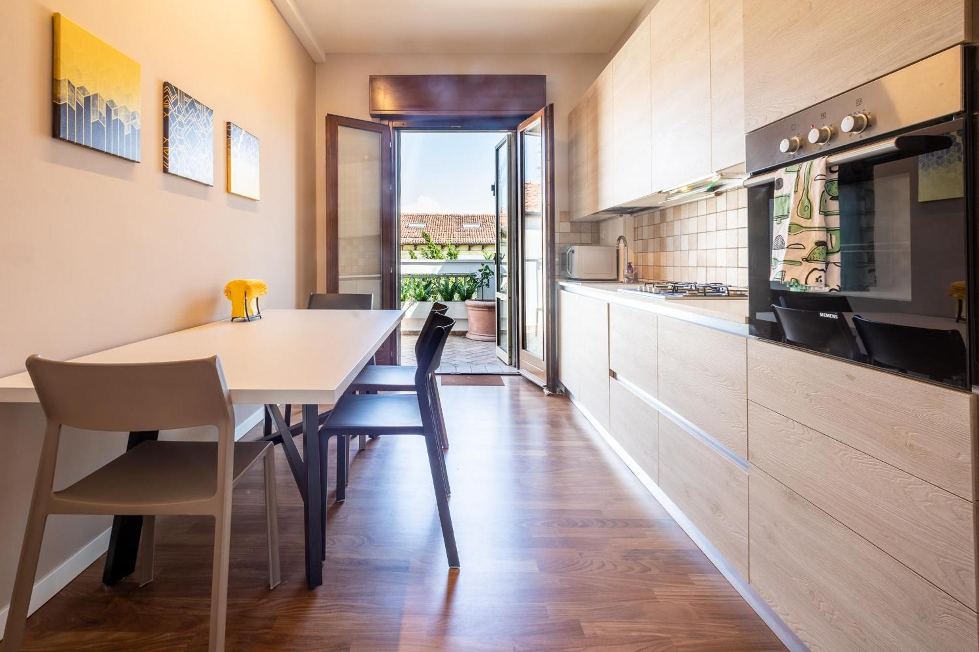 Apartment San Michele Modern - Con Balcone!